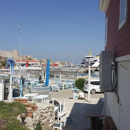 Adamarin Hotel