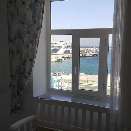Adamarin Hotel